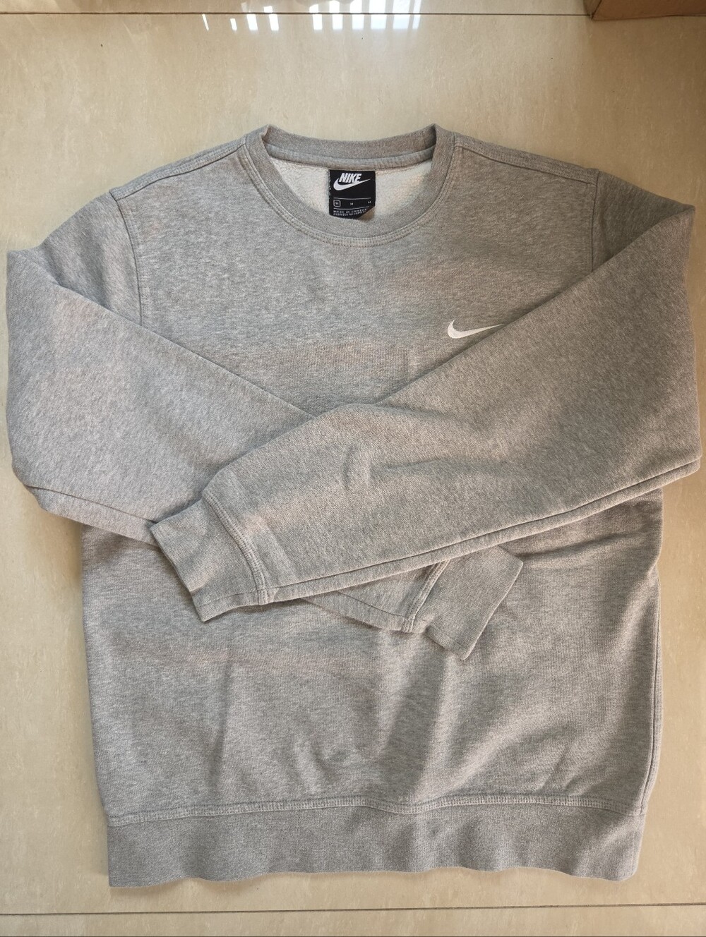 Nike Men's Light Grey Crewneck